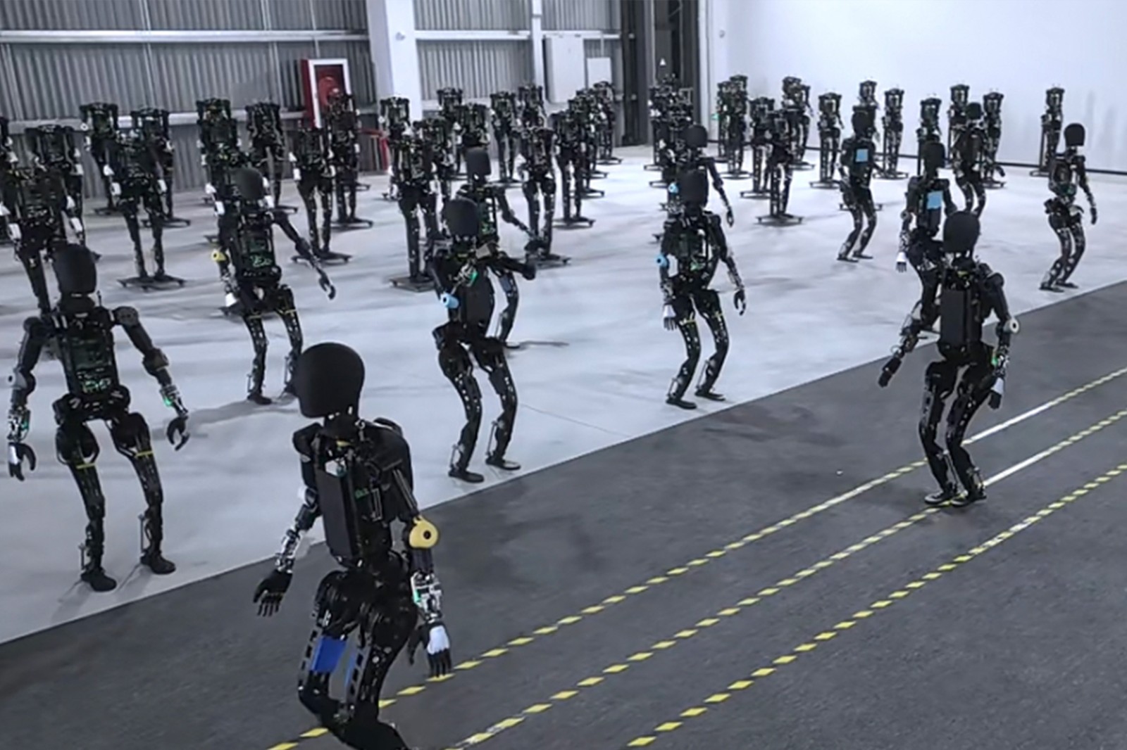 公海jcjc5500开启通用机器人商用量产